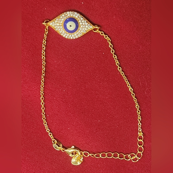 Gold Plated Evil Eye Bracelet! - Picture 2 of 3